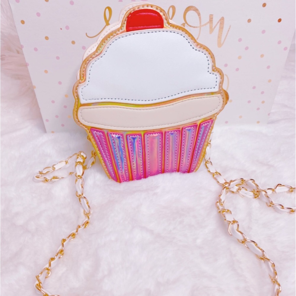 Cupcake purse